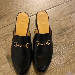 Gucci leather slipper